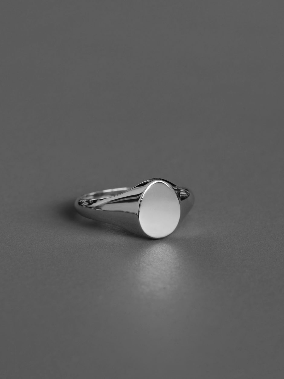 EGG ring silver Ayzit Bostan